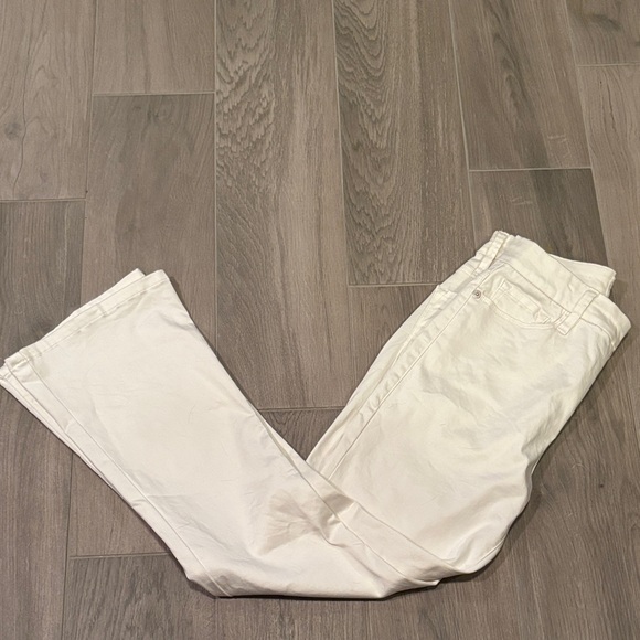 Frame Women’s Boot Cut White Jeans Size 26